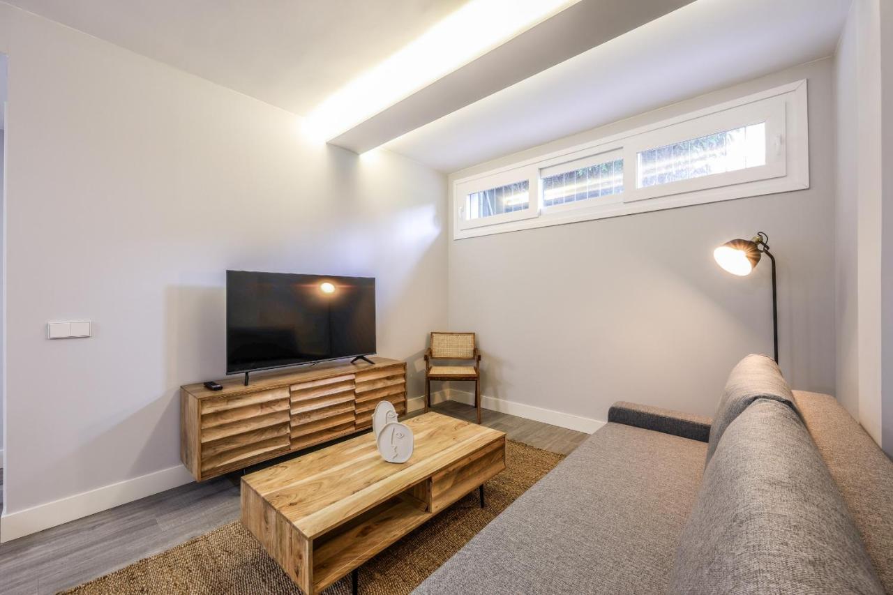 Apartamentos Reformados En Arturo Soria Madrid Kültér fotó