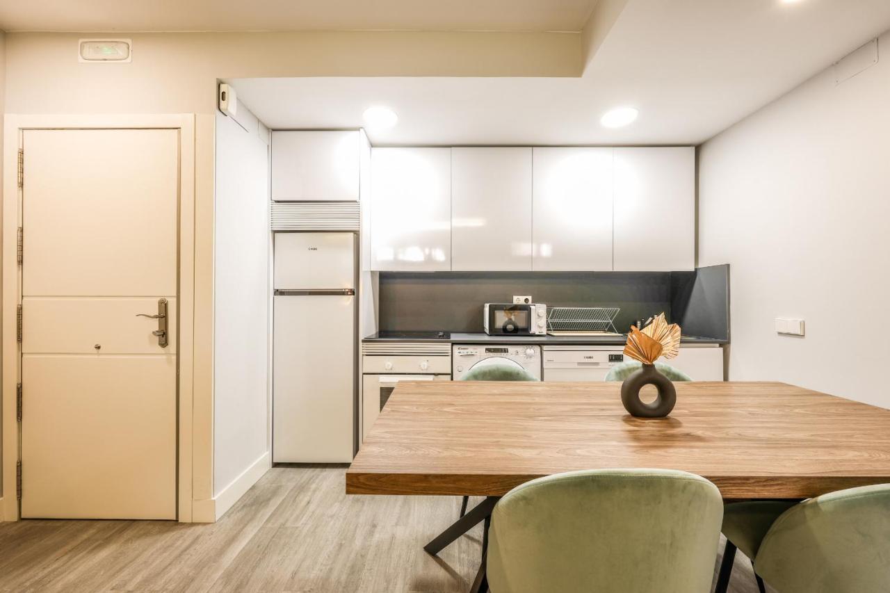 Apartamentos Reformados En Arturo Soria Madrid Kültér fotó