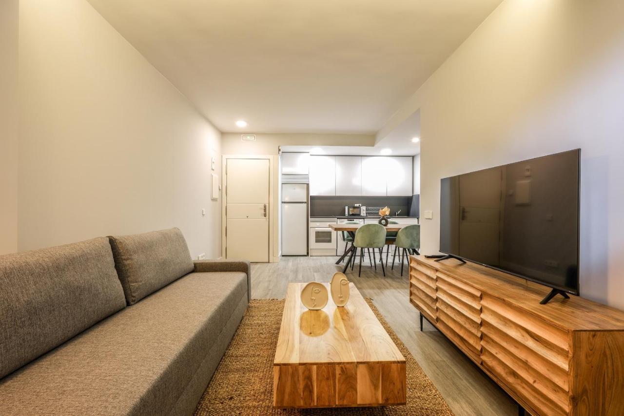 Apartamentos Reformados En Arturo Soria Madrid Kültér fotó