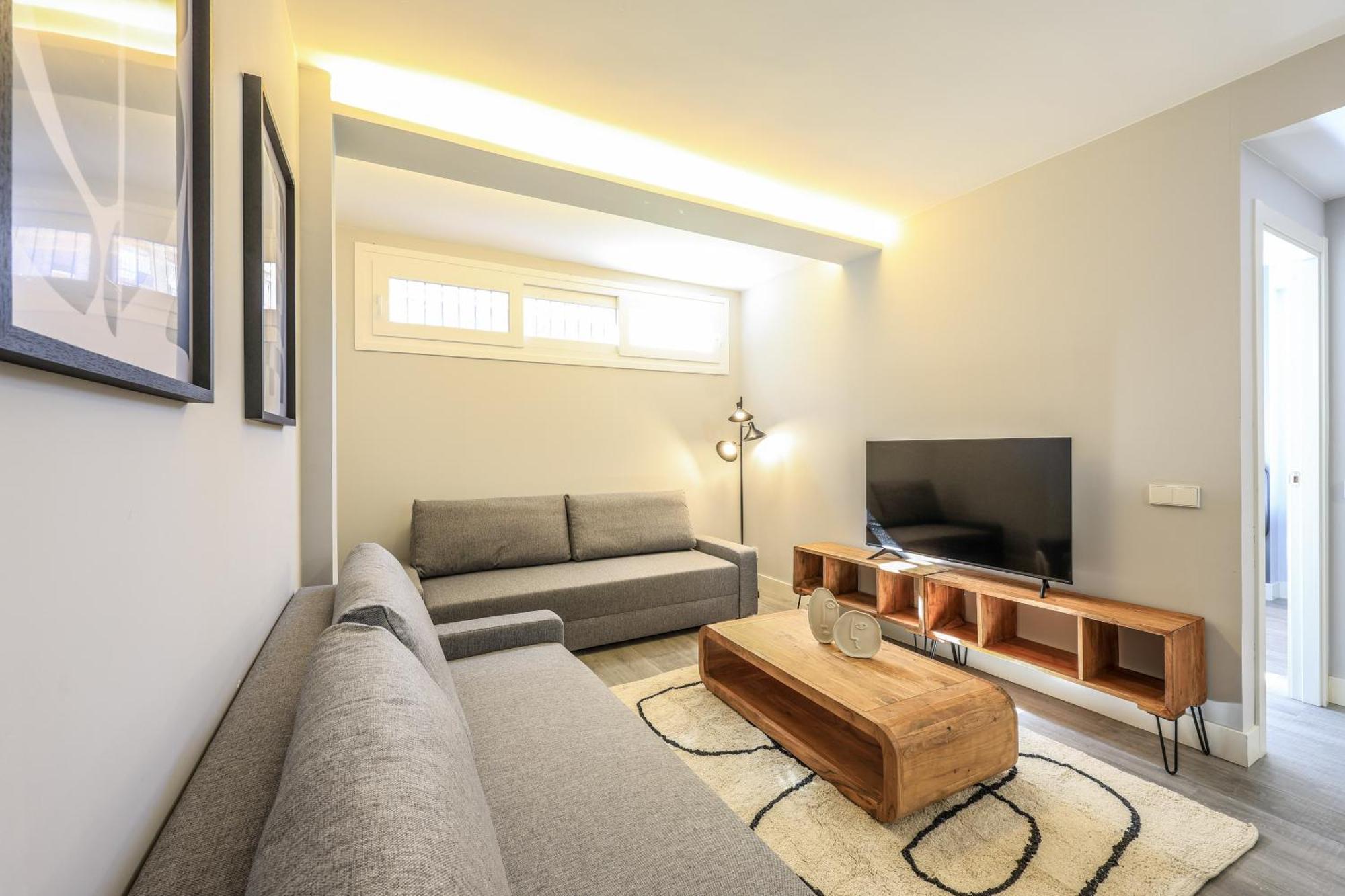 Apartamentos Reformados En Arturo Soria Madrid Kültér fotó