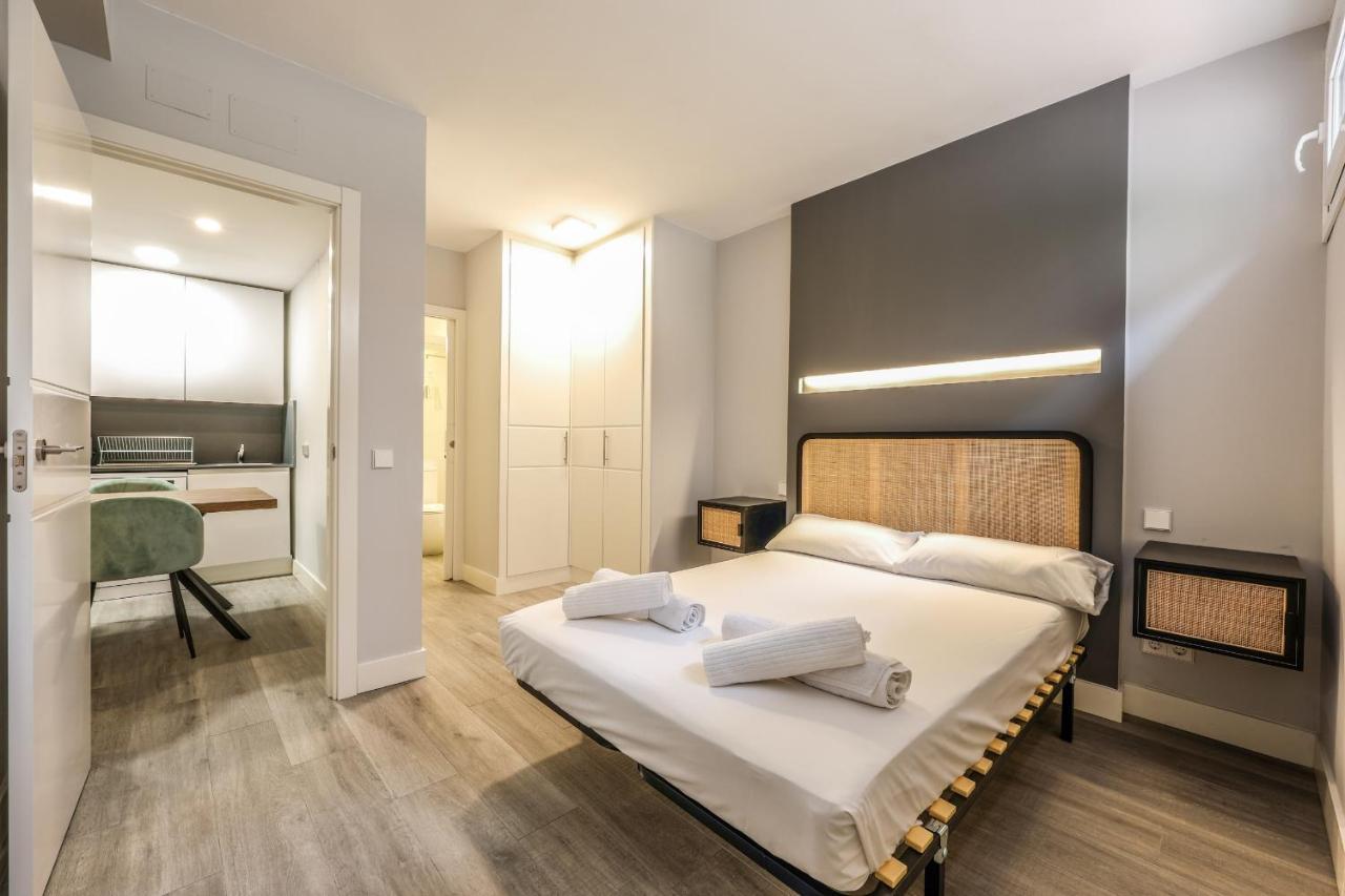 Apartamentos Reformados En Arturo Soria Madrid Kültér fotó