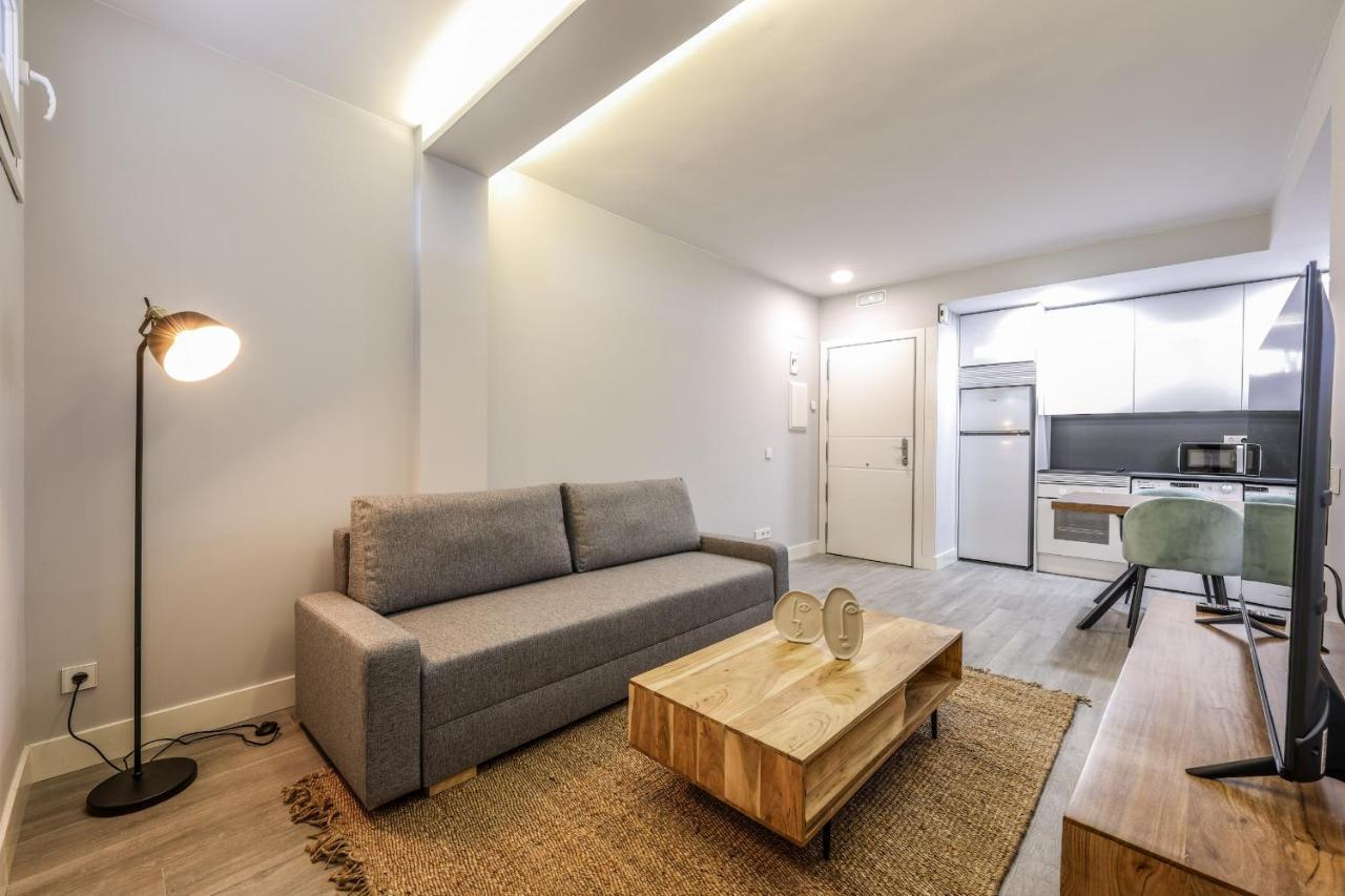 Apartamentos Reformados En Arturo Soria Madrid Kültér fotó