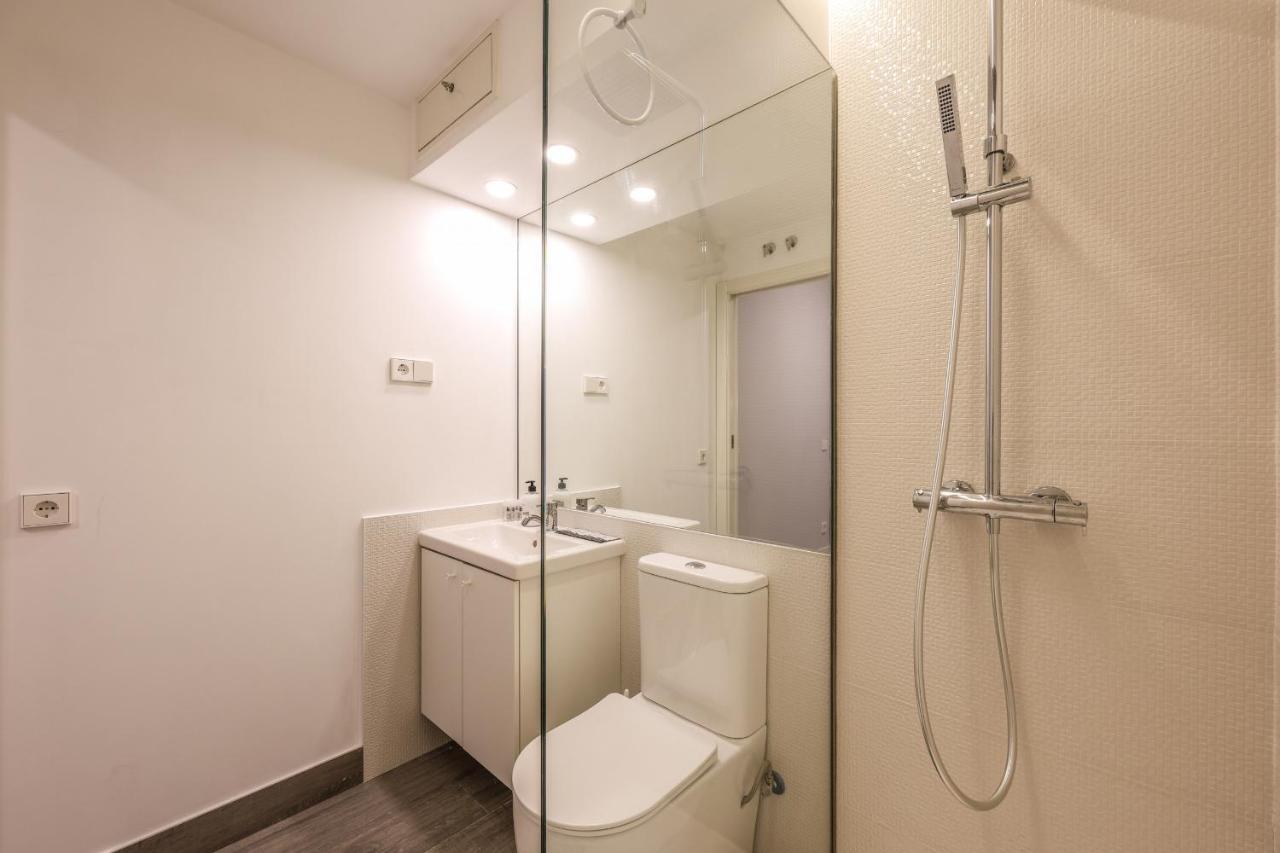 Apartamentos Reformados En Arturo Soria Madrid Kültér fotó