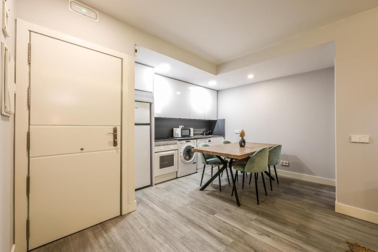 Apartamentos Reformados En Arturo Soria Madrid Kültér fotó