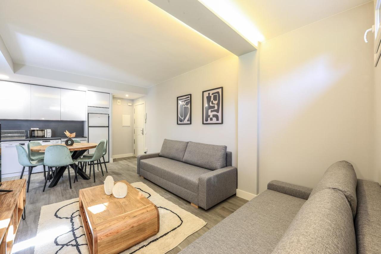 Apartamentos Reformados En Arturo Soria Madrid Kültér fotó